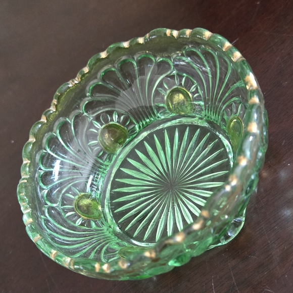 Vintage Trumpet Vase and Bowl - Picture 11 of 16